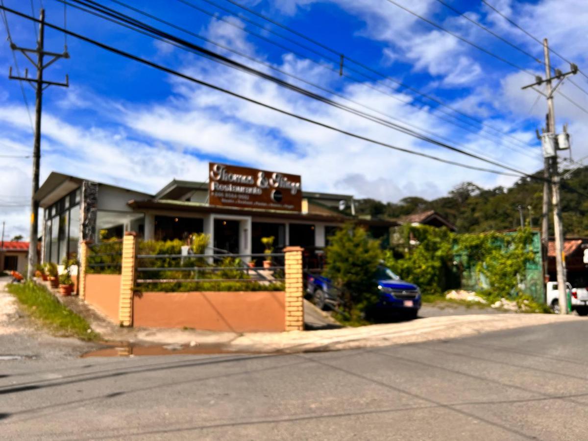B&B Thomas And Thiago Monteverde Ngoại thất bức ảnh