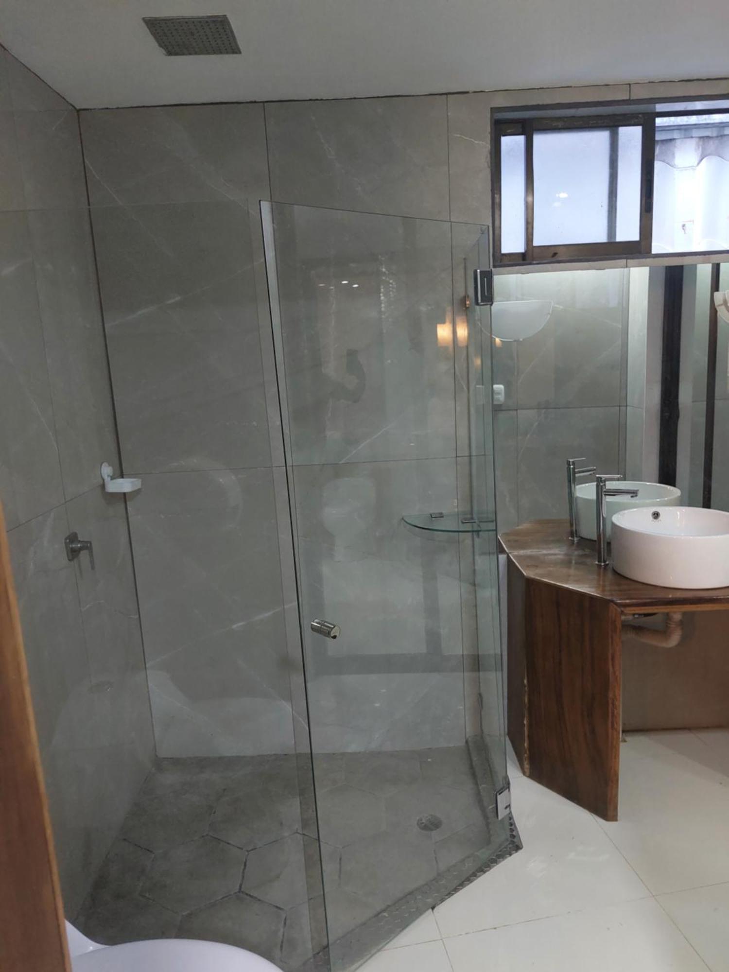 B&B Thomas And Thiago Monteverde Phòng bức ảnh